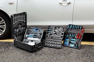 Chariot à outils avec tiroirs de MSA (610 pièces)