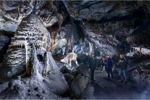 Domäne der Grotten von Han - Han-Pass für 2 Personen