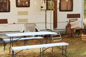 Inklapbare campingset met tafel en 2 banken