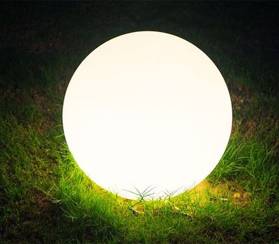 Lampe solaire LED en forme de boule Hyundai (ø 30 cm)