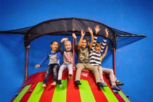 2 tickets voor Jimmy's Speelparadijs + rolschaatsen bij Roller Planet