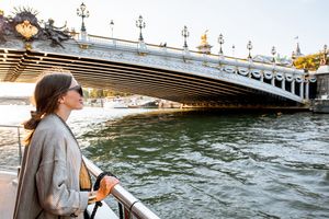 Entdecke Paris: Bootsrundfahrt auf der Seine