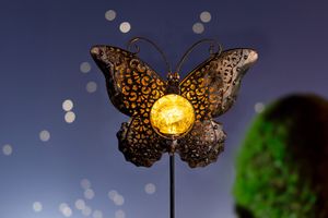 Lampe solaire de jardin papillon