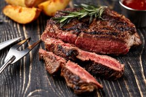 Ribeye (mals rundvlees) van BBQthuisbezorgd