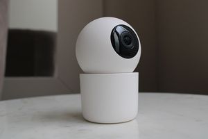 Caméra de sécurité intelligente pour l'intérieur