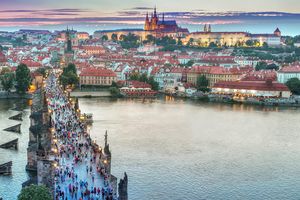 Praag: 5-daagse treinreis + hotel voor 2 personen