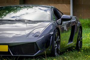 Traumfahrt: Fahrt in einem Lamborghini Gallardo