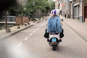 6 x 10 min. rijden op elektrische deelscooter van Check