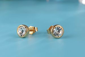 Goudkleurige oorbellen met Swarovski-elementen