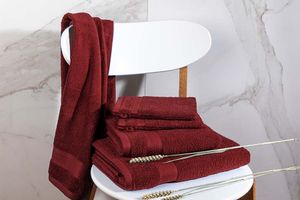 6 serviettes bordeaux de qualité hôtelière