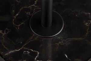 Tafellamp zwart metaal met marmeren voet VELYON